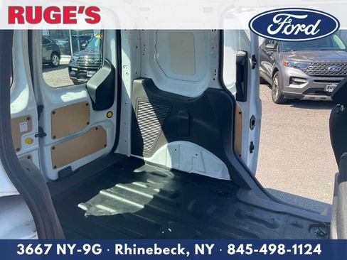 Used 2022 Ford Transit Connect XL FWD image 12