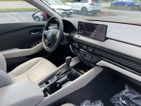 New 2025 Honda Accord EX-L image 8