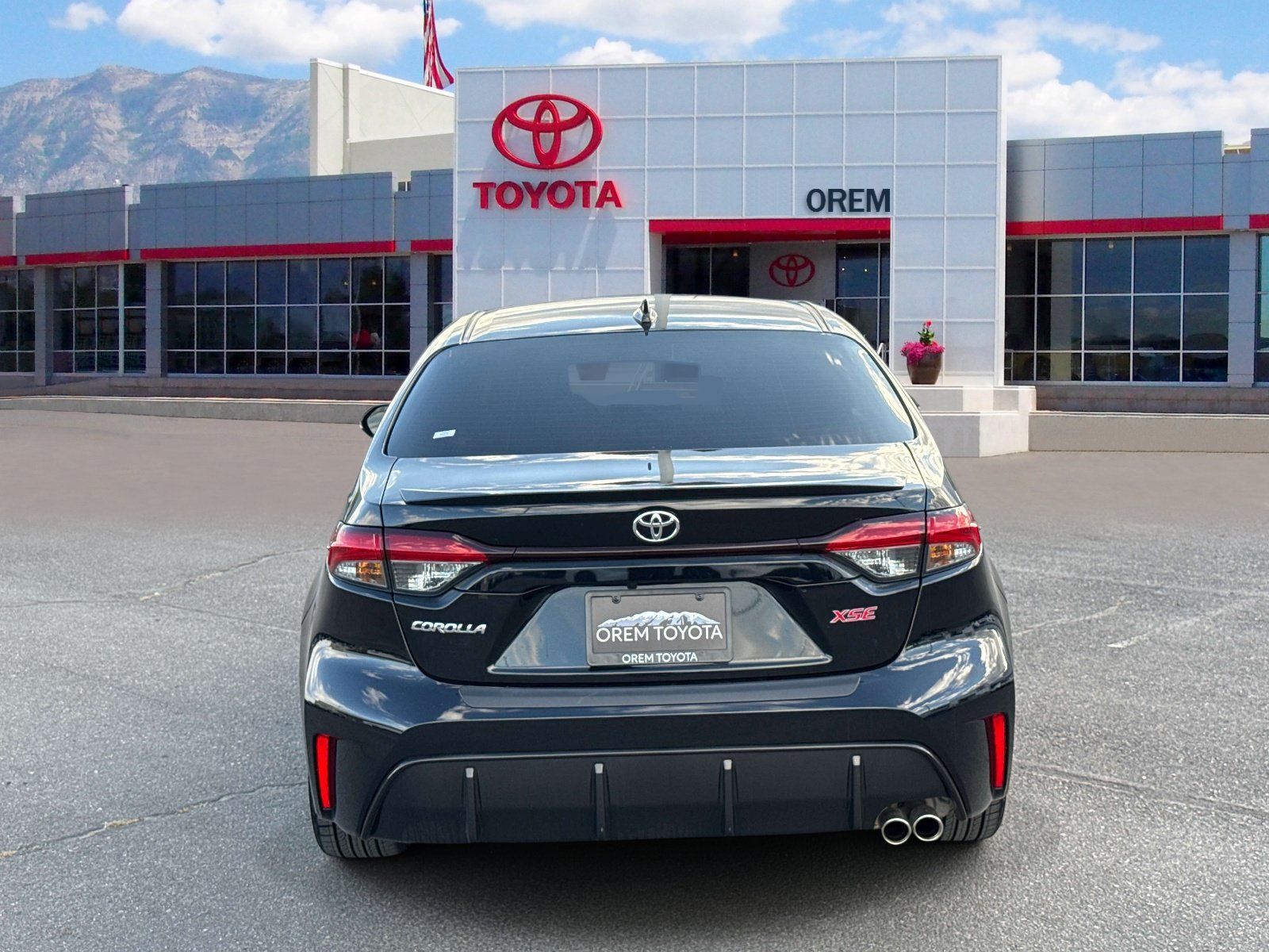 Used 2026 Toyota Corolla XSE w/ Carpet Mat Package (TMS) FWD image 4