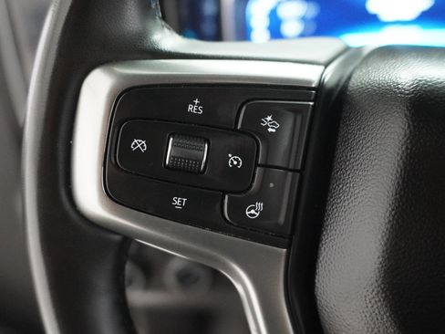Used 2023 Chevrolet Silverado 1500 LT AWD/4WD image 17