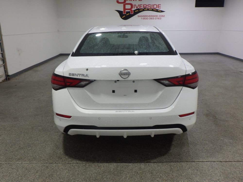Used 2025 Nissan Sentra SV w/ All-Weather Package FWD image 3