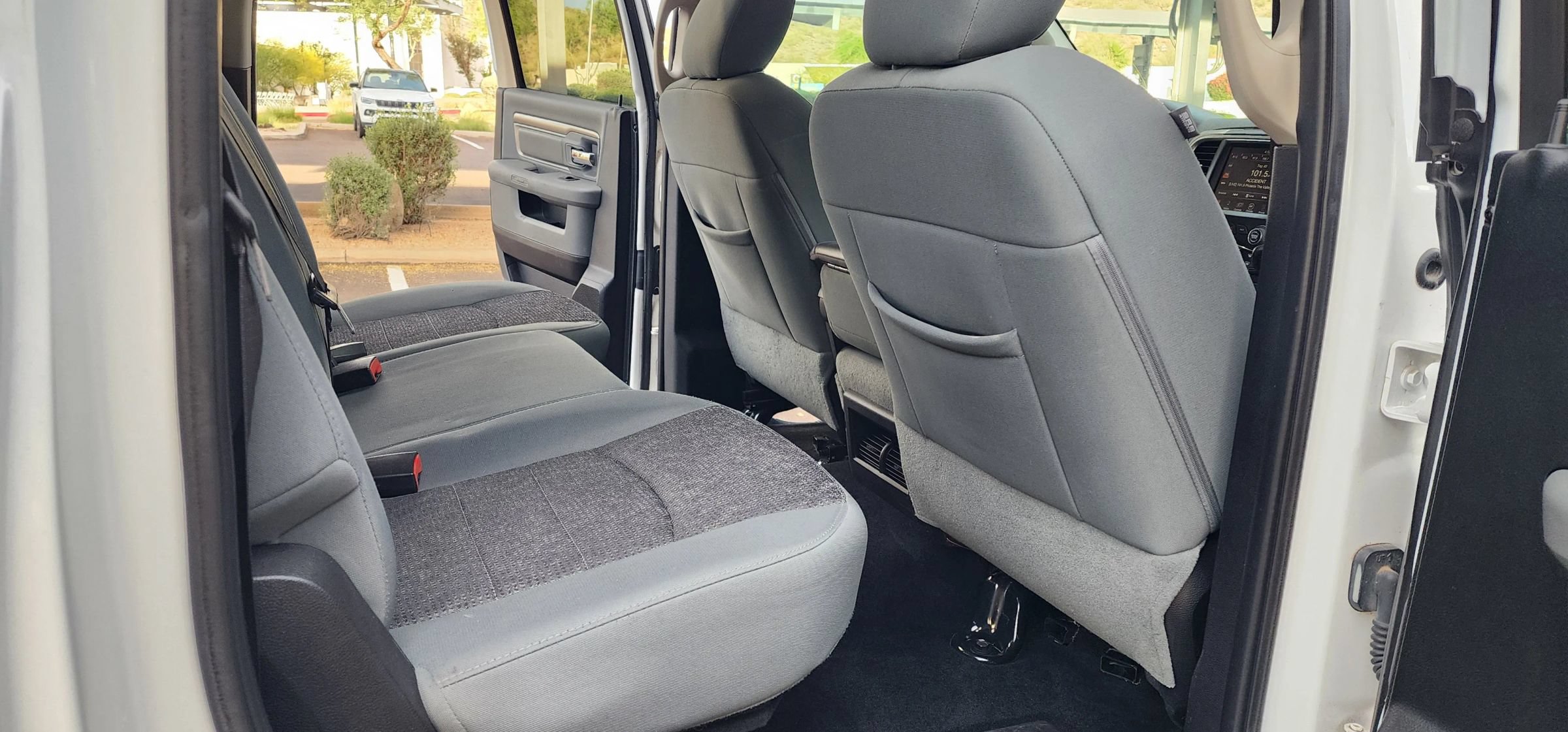 Used 2015 RAM 1500 Lone Star AWD/4WD image 17