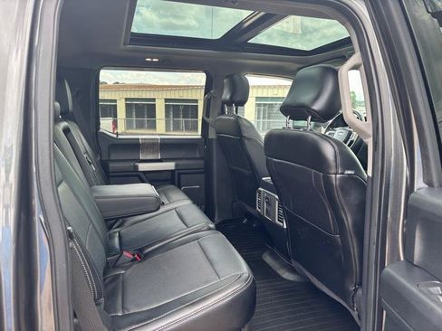 Used 2017 Ford F250 Lariat w/ Lariat Ultimate Package AWD/4WD image 16