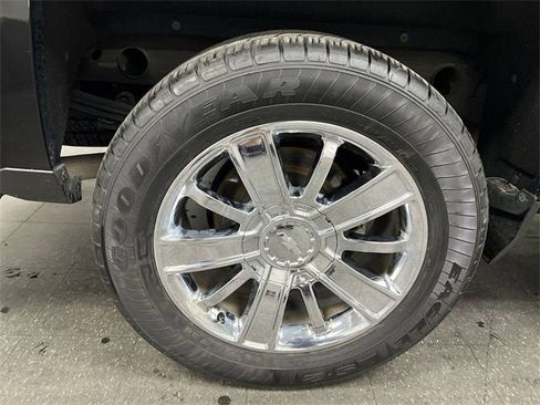 Certified 2018 Chevrolet Silverado 1500 High Country image 34
