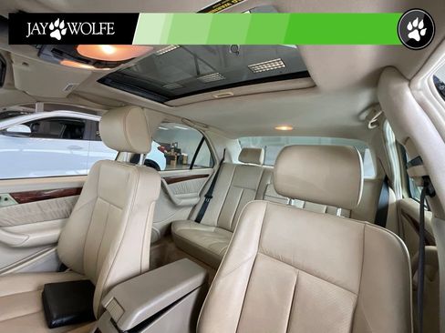 Used 1998 Mercedes-Benz C 280 Sedan image 10