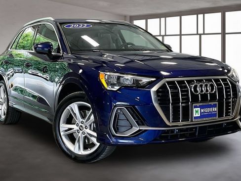 Used 2022 Audi Q3 2.0T Premium AWD/4WD image 3