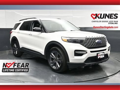 Used 2024 Ford Explorer XLT w/ XLT Sport Appearance Package AWD/4WD image 1