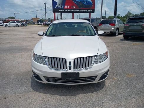 Used 2012 Lincoln MKS FWD image 8