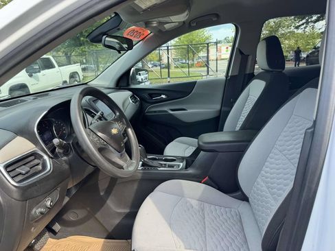 Used 2020 Chevrolet Equinox LT AWD/4WD image 18