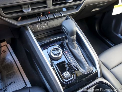 New 2026 Chevrolet Colorado Trail Boss w/ Midnight Edition AWD/4WD image 18