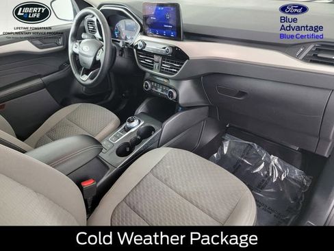 Certified 2022 Ford Escape SE w/ Cold Weather Package image 17