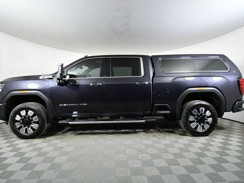 Used 2026 GMC Sierra 2500 Denali w/ Technology Package AWD/4WD image 16