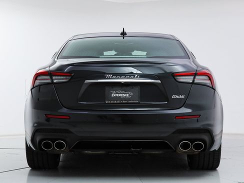 Certified 2023 Maserati Ghibli Modena RWD image 4