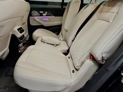 Certified 2024 Mercedes-Benz GLS 63 AMG 4MATIC image 40