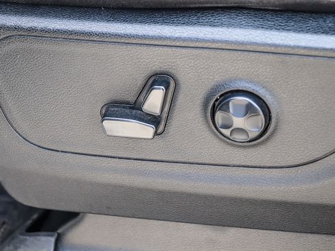 Used 2021 RAM 1500 Big Horn w/ Trailer Tow Group AWD/4WD image 19