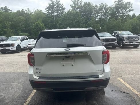 Used 2021 Ford Explorer XLT w/ Equipment Group 202A AWD/4WD image 5