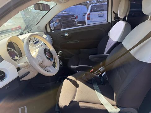 Used 2014 FIAT 500 Pop FWD image 9