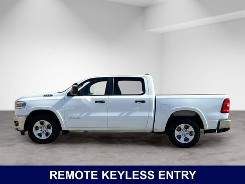 Used 2025 RAM 1500 Big Horn RWD image 3