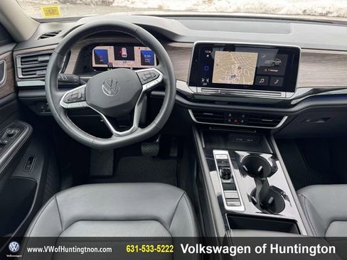 Certified 2025 Volkswagen Atlas SEL image 13