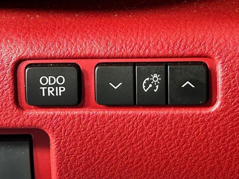 Used 2022 Lexus IS 350 F Sport image 31