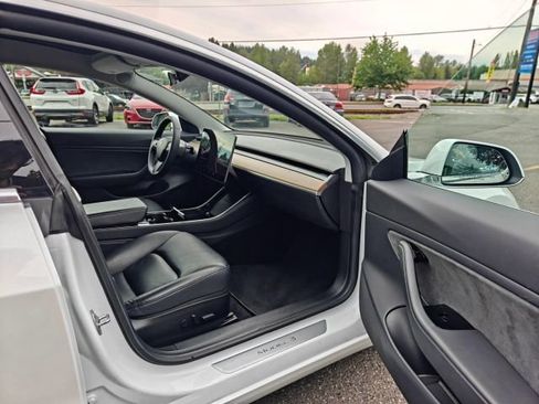 Used 2019 Tesla Model 3 Long Range AWD/4WD image 23