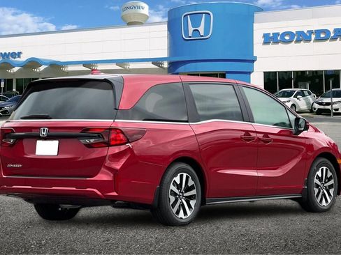 New 2026 Honda Odyssey EX-L image 4