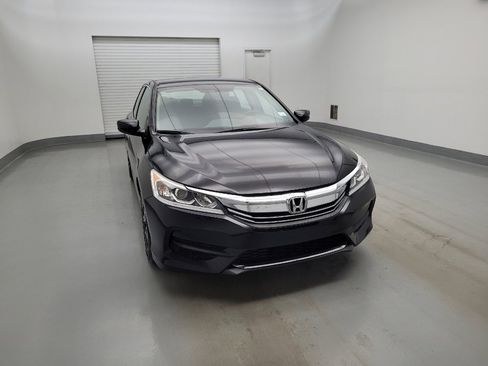 Used 2016 Honda Accord LX image 14