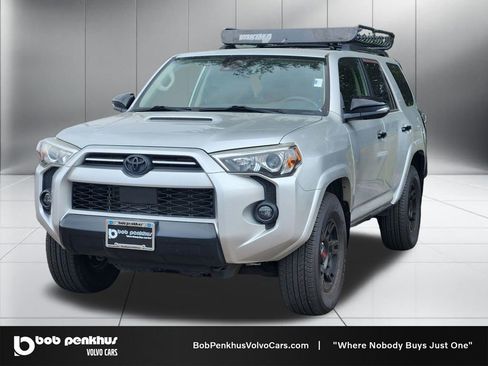Used 2021 Toyota 4Runner Venture w/ Moonroof Package AWD/4WD image 23