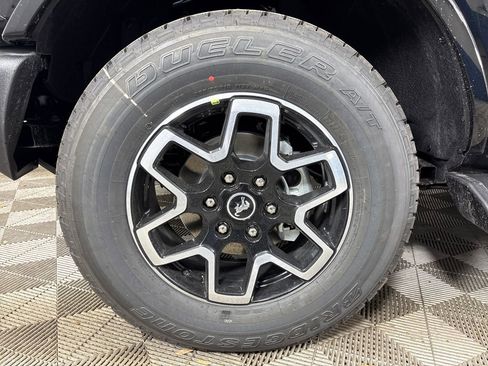 New 2026 Ford Bronco Outer Banks image 11