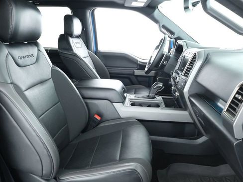 Used 2019 Ford F150 Raptor w/ Equipment Group 802A Luxury image 22