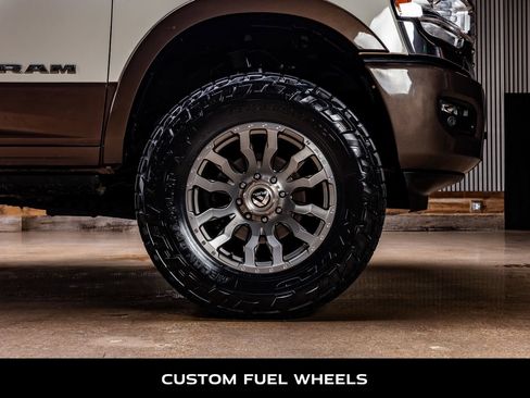 Used 2024 RAM 2500 Limited w/ Safety Group AWD/4WD image 11