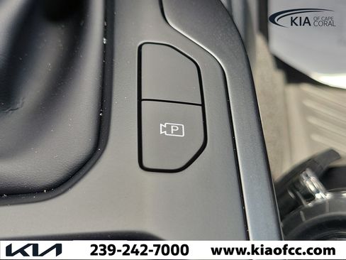 New 2026 Kia K4 FWD image 27