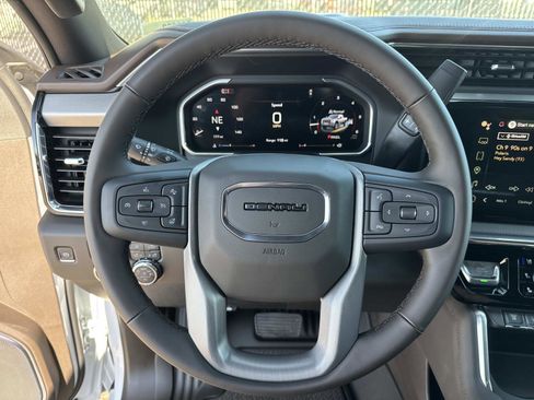 New 2026 GMC Sierra 2500 Denali w/ Denali Reserve Package AWD/4WD image 34