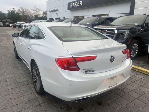 Used 2017 Buick LaCrosse Preferred image 8