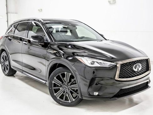 Used 2021 INFINITI QX50 Luxe w/ Appearance Package image 10