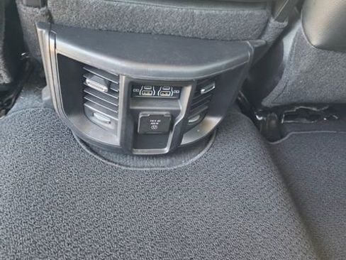 Used 2024 RAM 2500 Laramie w/ Safety Group AWD/4WD image 13