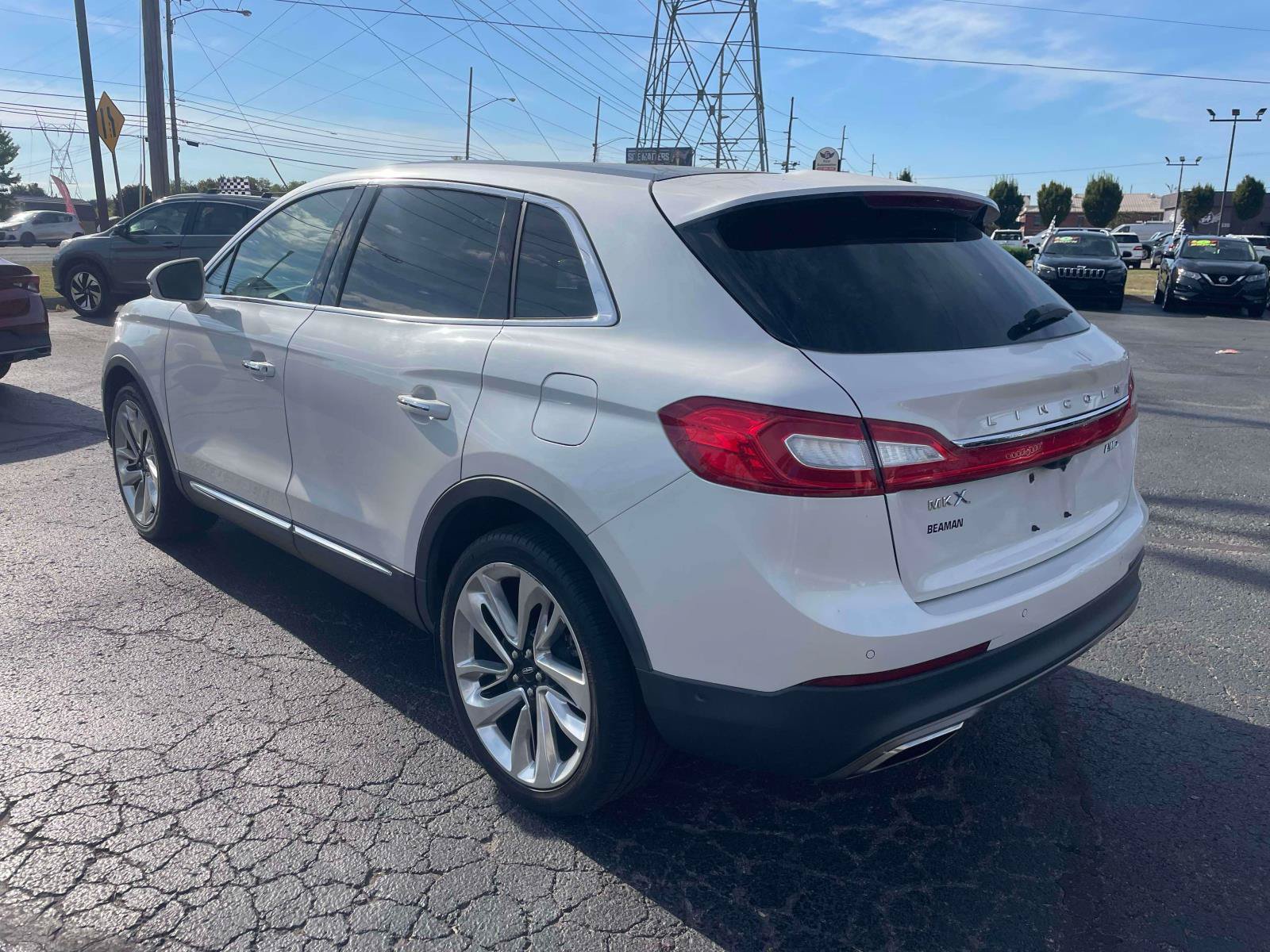 Used 2016 Lincoln MKX Reserve w/ Technology Package AWD/4WD image 5