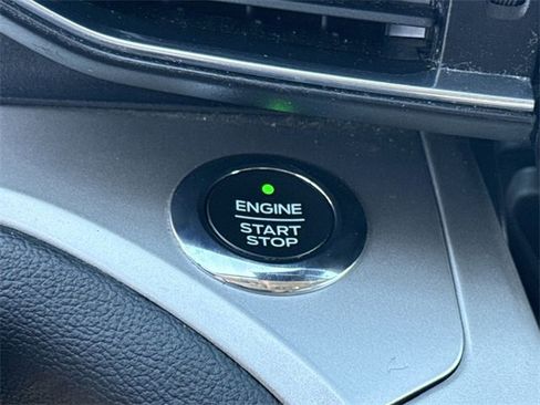 Certified 2021 Ford Explorer XLT w/ Equipment Group 202A image 39