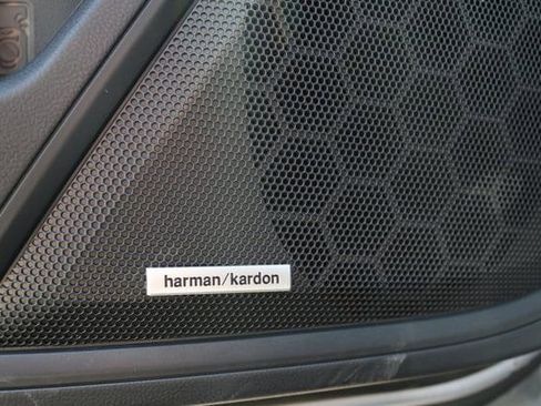 New 2025 Subaru Outback Touring XT image 24