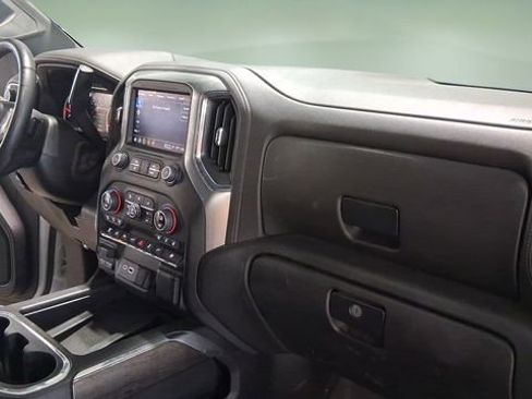 Used 2022 Chevrolet Silverado 3500 LTZ w/ LTZ Convenience Package image 20