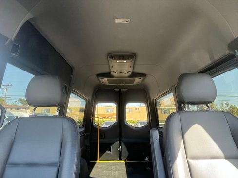 Used 2023 Mercedes-Benz Sprinter 1500 image 16