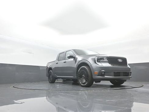 New 2026 Ford Maverick Lobo image 27
