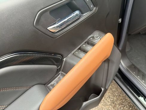 New 2026 GMC Canyon AT4 AWD/4WD image 13
