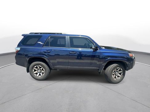 Used 2020 Toyota 4Runner TRD Off-Road Premium w/ Moonroof Package AWD/4WD image 5
