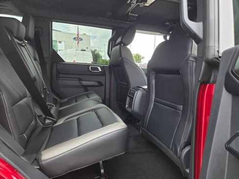 New 2026 Ford Bronco Outer Banks w/ Sasquatch Package AWD/4WD image 14