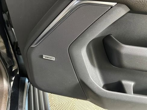 Used 2021 GMC Yukon XL Denali w/ Denali Premium Package image 29