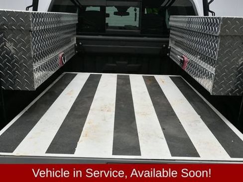 Used 2024 Chevrolet Colorado Z71 w/ Advanced Trailering Package AWD/4WD image 10
