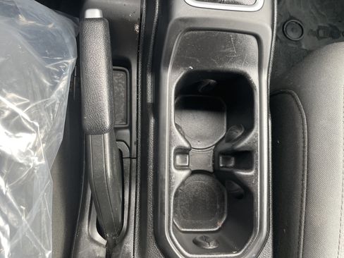 Used 2018 Jeep Wrangler Unlimited Sport S image 48