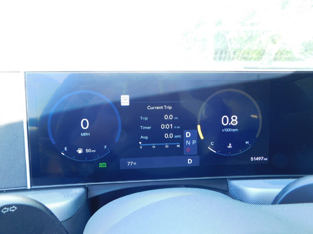 Used 2024 Hyundai Sonata SEL w/ Convenience Package FWD image 7
