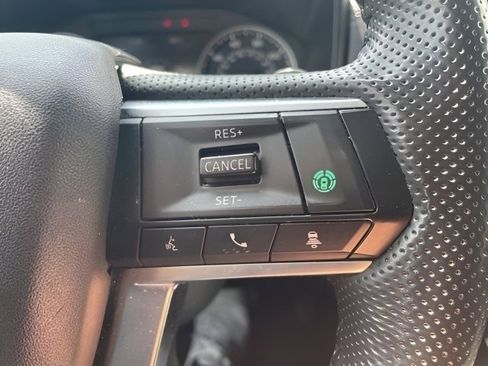 Used 2024 Mitsubishi Outlander SE image 22